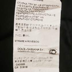 Pre Owned تي شيرت دولشي آند غابانا جيرسي أسود بتطريز عائلة دي جي مقاس كبير (لارج)