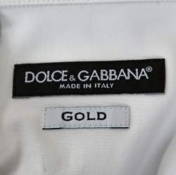 مملوكة مسبقًا تي شيرت دولتشي أند غابانا قطن أبيض حلية فراشة بأزرار أمامية كبير جدًا جدًا (إكس إكس لارج)