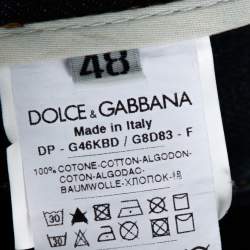 مملوكة مسبقًا بنطلون جينز دولتشي أند غابانا خصر منخفض نمط ممزق دنيم مغسول أزرق فاتح مقاس وسط (ميديوم)