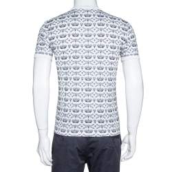 Pre Owned تي شيرت دولتشي أند غابانا رقبة مستديرة و أزرار مطبوع تاج و نحلة قطن مونوكرومي مقاس صغير (سمول)