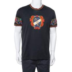 Pre Owned تي شيرت دولتشي أند غابانا قطن أسود هيرالديك برقبة مستديرة مقاس كبير جدًا - إكس لارج