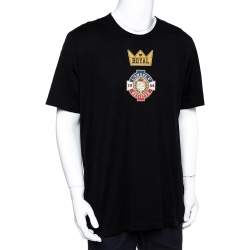 مملوكة مسبقًا تي شيرت دولتشي أند غابانا قطن أسود رويال مطبوع برقبة مستديرة مقاس 5 إكس لارج