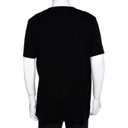 مملوكة مسبقًا تي شيرت دولتشي أند غابانا قطن أسود رويال مطبوع برقبة مستديرة مقاس 5 إكس لارج