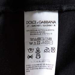 مملوكة مسبقًا تي شيرت دولتشي أند غابانا قطن أسود بأكمام طويلة رقبة مستديرة مقاس كبير جدًا جدًا - إكس إكس لارج