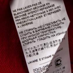 مملوكة مسبقًا تي شيرت بولو دولتشي أند غابانا قطن أحمر بيكيه مزين ياقة مخططة مقاس كبير (لارج)