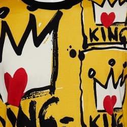 مملوكة مسبقًا تي شيرت دولتشي أند غابانا قطن أصفر طباعة غرافيتي برقبة مستديرة مقاس متوسط - ميديوم 