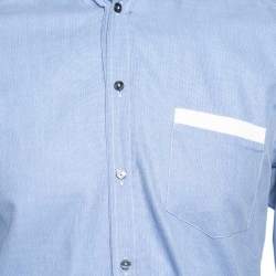 مملوكة مسبقًا قميص دولتشي أند غابانا قطن أزرق وحافة تريكو مضلع أزرار أمامية بطاقة ذهبية مقاس متوسط (ميديوم)