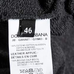 مملوكة مسبقًا سويت شيرت بهودي دولتشي أند غابانا تريكو رصاصي مزين رقعات مقاس صغير ( سمول )