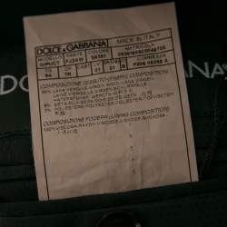 Pre Owned بدلة دولتشي أند غابانا طرف ساتان وصوف أسود بصدرية واحدة مقاس كبير جداً جداً ( إكس إكس لارج )