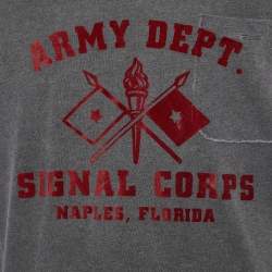 مملوكة مسبقًا تي شيرت دولتشي أند غابانا مطبوع قطن رمادي متضرر مقاس كبير جداً جداً (اكس اكس لارج)