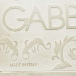 Pre Owned Dolce & Gabbana White/Black Rubber Logo Flat Slides Size 40