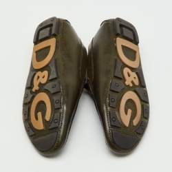 مملوكة مسبقًا حذاء لوفرز دولتشي أند غابانا فراء شيرلينغ جلد زيتوني مقاس 44