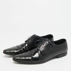 مملوكة مسبقًا حذاء ديربي دولتشي أند غابانا برباط جلد تمساح أسود وجلد لامع مقاس 42