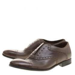 مملوكة مسبقًا حذاء أوكسفورد دولتشي أند غابانا بروغ جلد بني مقاس 39.5