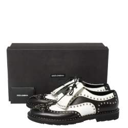 مملوكة مسبقًا Dolce & Gabbana Black/White Studded Leather Brogue Detail Fringe Oxfords Size 43