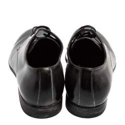 Pre Owned حذاء ديربي دولتشي أند غابانا جلد ثنائي اللون برباط مقاس 42.5