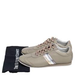 مملوكة مسبقًا حذاء رياضى دولتشى أند غابانا منخفض من أعلى رباط جلد رمادي مقاس 41.5 