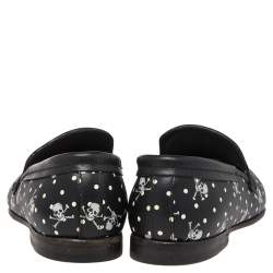 Pre Owned حذاء لوفرز دولتشي أند غابانا جلد أسود مطبوع جمجمة وعظام متعاكسة مقاس 41