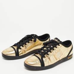 Pre Owned Dolce & Gabbana Gold Leather Logo Plaque Low Top Sneakers Size 41.5 