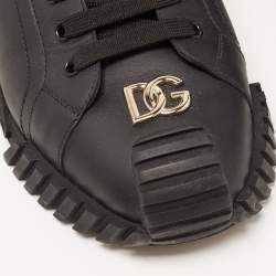 مملوكة مسبقًا Dolce & Gabbana Black Leather NS1 Logo Low Top Sneakers Size 43.5