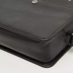 مملوكة مسبقًا Dunhill Black Leather Zip Wristlet Pouch