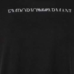 مملوكة مسبقًا تي شيرت أمبوريو أرماني قطن أسود مطرز بالشعار رقبة مستديرة مقاس كبير جدًا جدًا - إكس إكس لارج