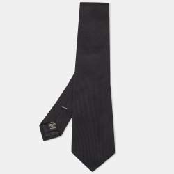 Pre Owned Ermenegildo Zegna Black Patterned Silk Tie