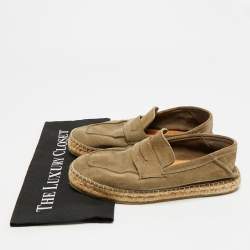 مملوكة مسبقًا Ermenegildo Zegna Valencia Size 41 Grey Suede Espadrille Flat