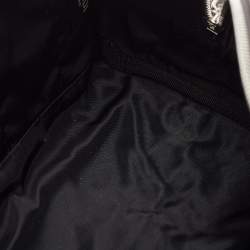 مملوكة مسبقًا Fendi Grey Leather Travel Kit Pouch