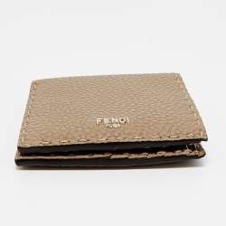 مملوكة مسبقًا Fendi Dark Beige Selleria Leather Bifold Wallet