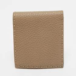 مملوكة مسبقًا Fendi Dark Beige Selleria Leather Bifold Wallet