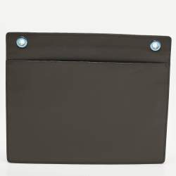 مملوكة مسبقًا جراب فندي جلد بني/بيج بجلد الثعبان فلات