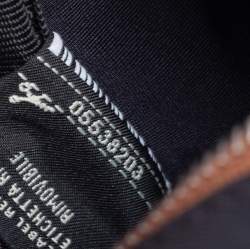 مملوكة مسبقًا Fendi Black Pequin Nylon Small Logo Patch Messenger Bag