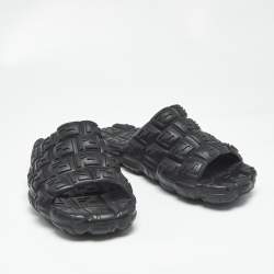 Pre Owned Fendi Black FF Logo Print Rubber Flip Flops Size 46
