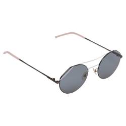 Buy designer Men's Accessories by fendi at The Luxury Closet.