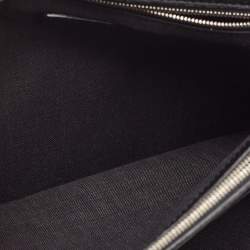 مملوكة مسبقًا Fendi Black Selleria Leather Wristlet Clutch