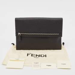 ممل وكة مسبقًا Fendi Black Selleria Leather Wristlet Clutch