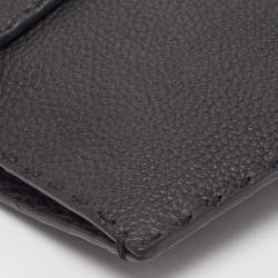 مملوكة مسبقًا Fendi Black Selleria Leather Wristlet Clutch