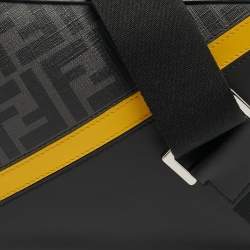 Pre Owned حقيبة كروس بودي فندي جلد وكانفاس مقوى بنمط إيف إيف كاميرا مائلة رمادية/سوداء