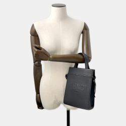 مملوكة مسبقًا حقيبة فيندي جو تو 2 واي جلد أسود حجم صغير