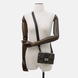 Pre Owned حقيبة كتف فندي باغيت رفيعة قماش بني