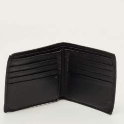 مملوكة مسبقًا Fendi Brown/Black Zucca Coated Canvas and Leather Bifold Wallet