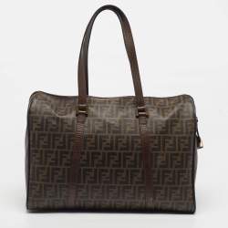 مملوكة مسبقًا حقيبة فندي دافل كانفس مطلي توتون زوكا