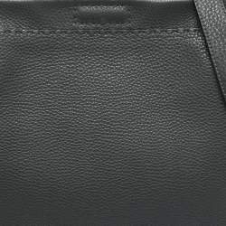 مملوكة مسبقًا Fendi Peekaboo Large Dark Grey Selleria Leather Top Handle Bag