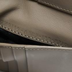 مملوكة مسبقًا Fendi Black/Brown Zucca Leather Bifold Compact Wallet