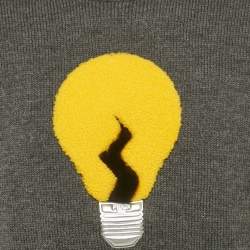 مملوكة مسبقًا Fendi Grey Bulb Embossed Rib Knit Crewneck Sweater L