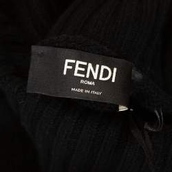 مملوكة مسبقًا سويتر فندي "كارليتو" برقبة مرتفعة تريكو انتارسيا كشمير أسود مقاس وسط (ميديوم)