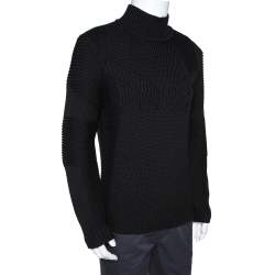 مملوكة مسبقًا سويتر فندي "كارليتو" برقبة وهمية تريكو مضلع صوف أسود مقاس وسط (ميديوم)