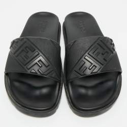 Pre Owned Fendi Black Rubber FF Logo PPool Slides Size 44