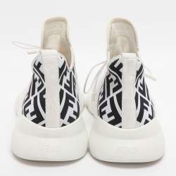 مملوكة مسبقًا حذاء رياضي فندي قماش أبيض FF بحياكة منخفضة مقاس 42